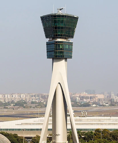 Air tower of an airfield